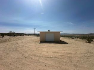 1524 Olsen Rd, Joshua Tree, CA 92252