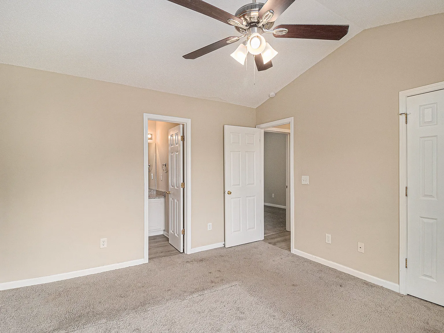 128 Prity Court - 1 — Photo 3