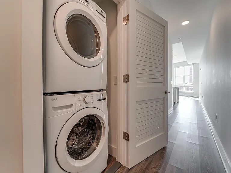 660 Grand St #310 — Photo 19