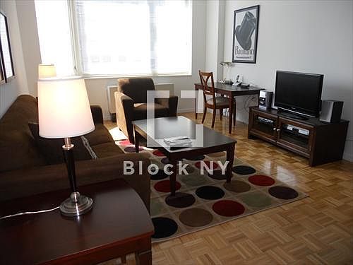 1st image of 315 E 65th St APT 10C