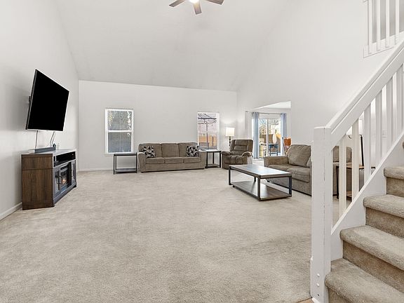 4th image of 1723 Grafton Pl