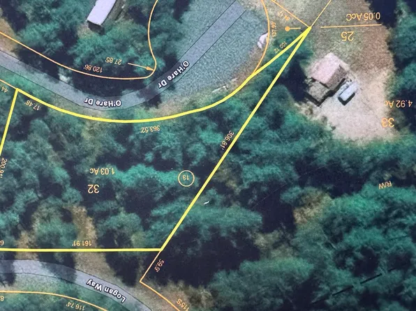 4 Logan Way, Ossipee, NH 03890