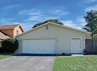 718 Place Chateau, Delray Beach, FL 33445