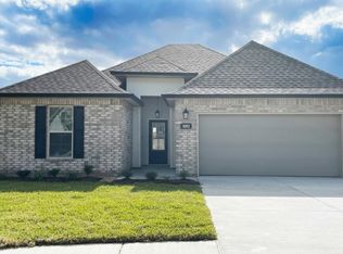 3352 Lake Crest Dr, Lake Charles, LA 70607