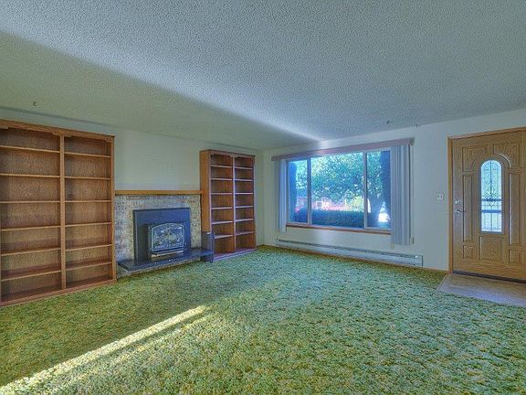 3rd image of 9225 S Park Ave