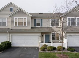 922 Princeton Ave, Shakopee, MN 55379