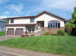 426 14th St, Spearfish, SD 57783