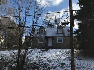 15 Glenburn Dr, Pittsburgh, PA