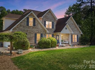 104 Ardmore Pl, Mooresville, NC 28117