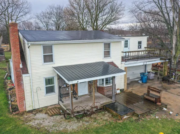 1417 N Hadenfelt Rd, Chesterton, IN 46304