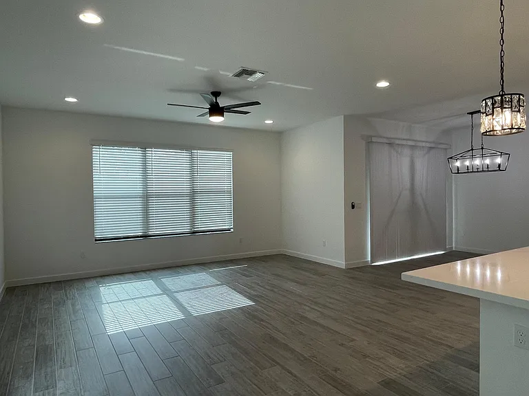 4337 Arcturus Ln — Photo 9