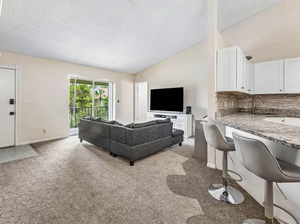 6527 Chasewood Drive #G, Jupiter, FL 33458