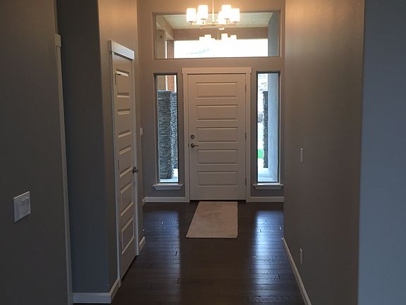 4th image of 1810 W 52nd Ave