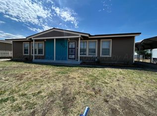 907 Harrington St, Borger, TX 79007