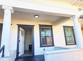 752 E 17th St, Los Angeles, CA 90021