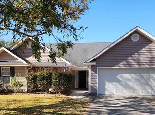 8 Ard Rd, Ray City, GA 31645