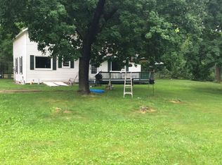 N4869 County Rd, Wild Rose, WI 54984