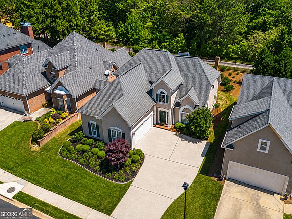 2nd image of 133 Wexford Ct