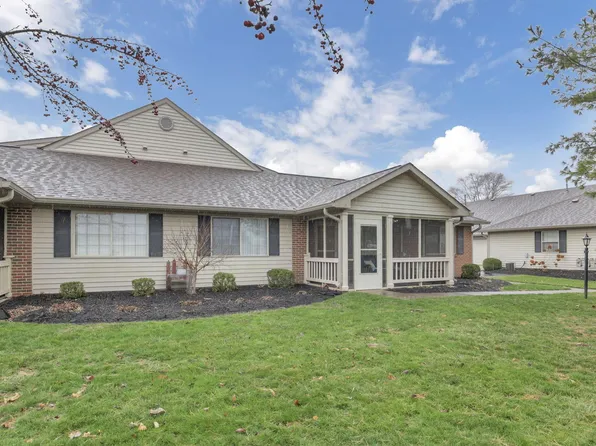 68 Northpointe Ln, Newark, OH 43055