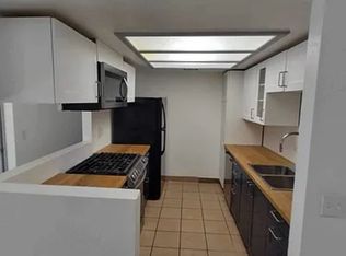 32205 Aurora Vista Rd APT B, Cathedral City, CA 92234