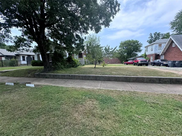 2216 E 5th St, Tulsa, OK 74104