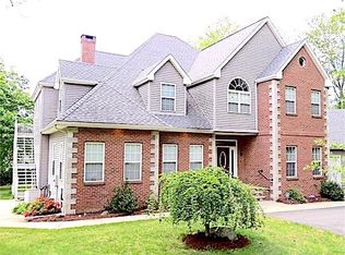 107 Blue Hills Rd, Amherst, MA 01002