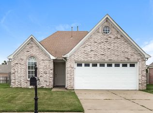 1332 Custer Dr E, Southaven, MS 38671