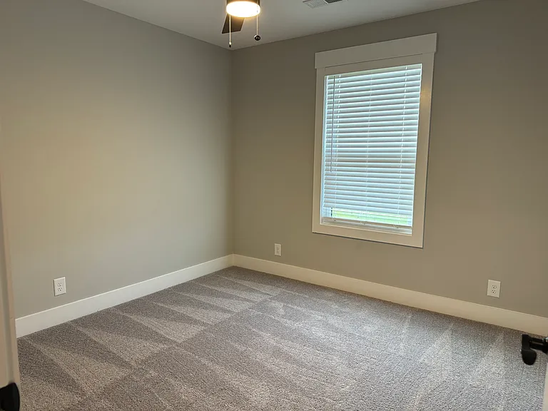 201 Jonathan Wade Cir — Photo 16