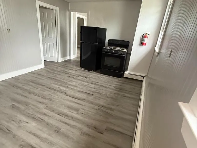 71 Highland St #3 — Photo 4