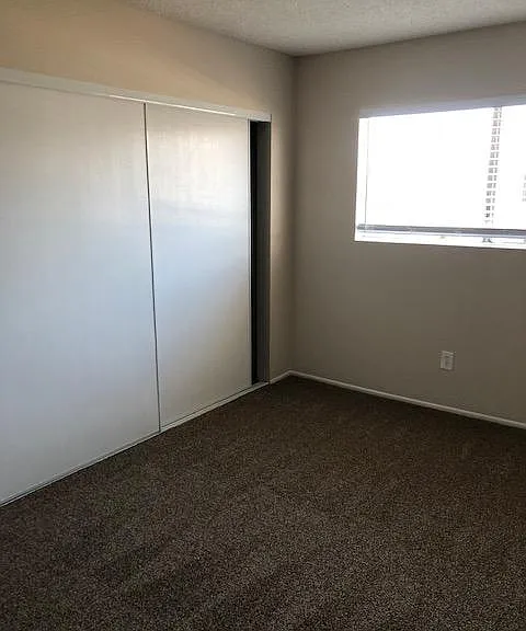 377 W Wilson St #10 — Photo 22