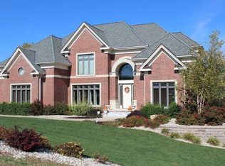 2710 Rangeview Ln, Manhattan, KS 66503