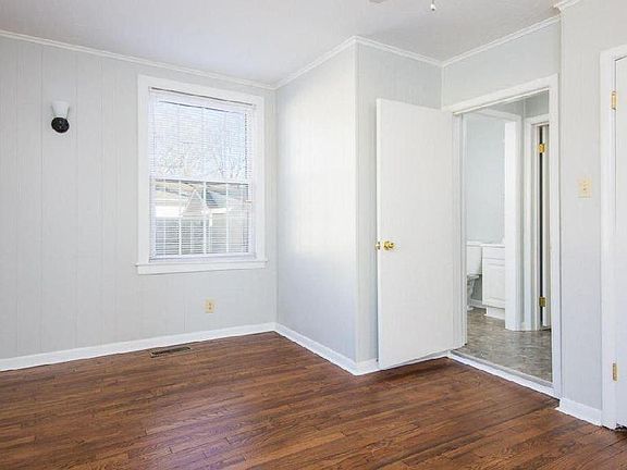 5th image of 4010 Martin Mill Pike APT A