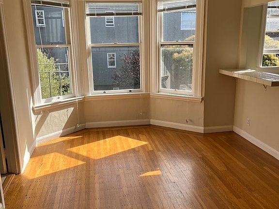 2nd image of 1060 Cole St #7