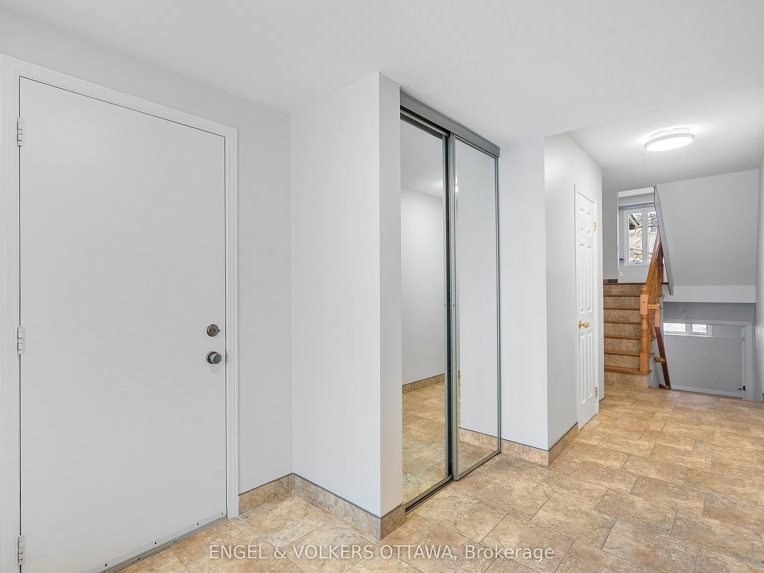 3 bed, $2,750 — Photo 2