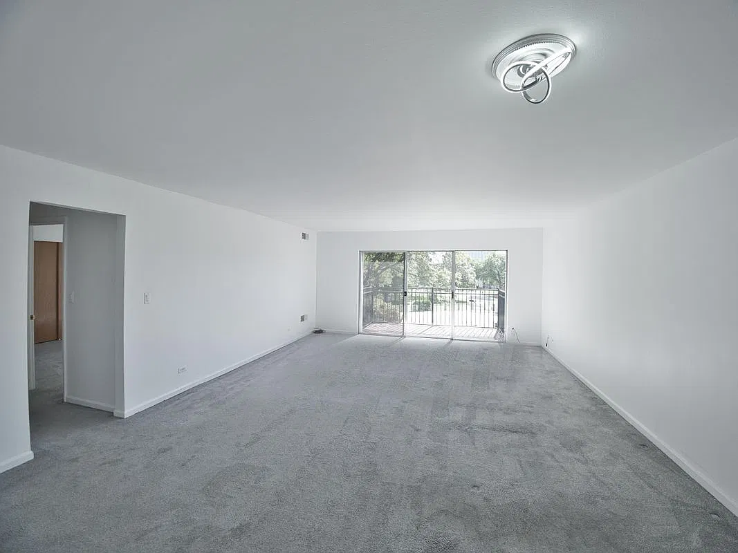 2 bed, 1.0 bath, 1000 sqft, $1,995 — Photo 3