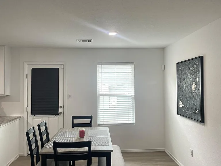 8043 Nube Medina — Photo 4