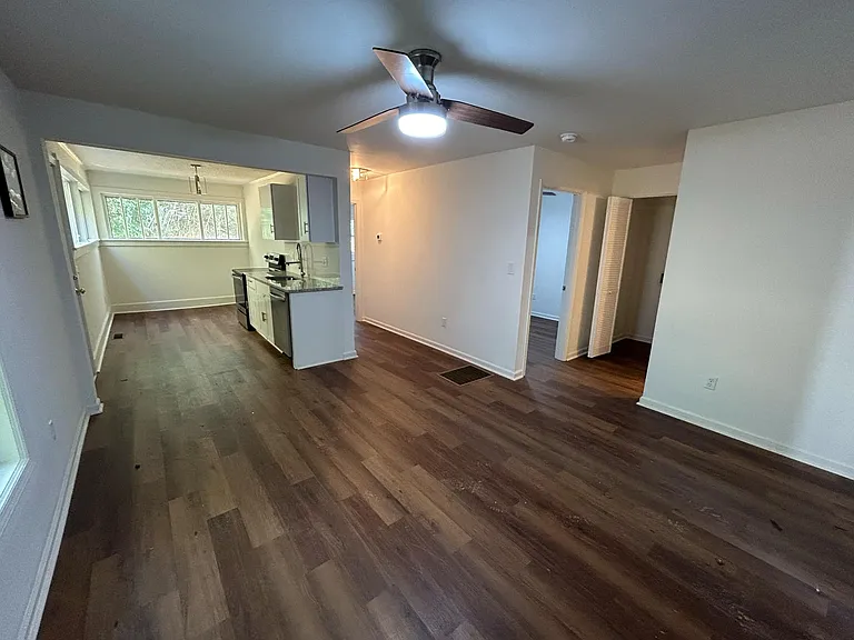 647 Annafrel St #B — Photo 7