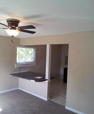 Living Room to Kichen