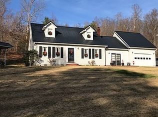 956 Plum Grove Rd, Greenup, KY 41144