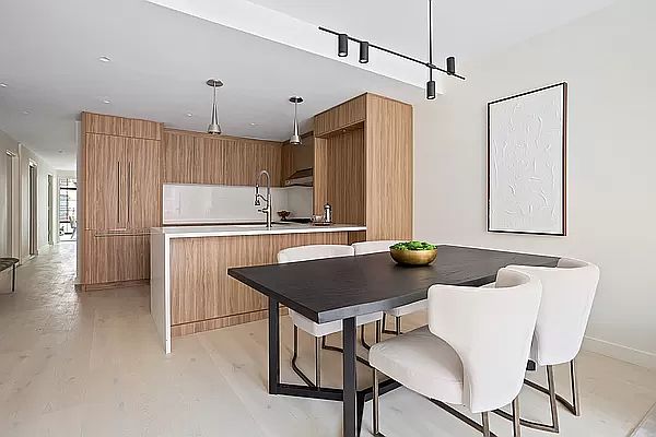 1st image of 324 E 93rd St #Townhouse
