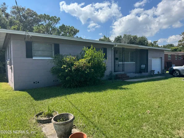 3432 CESERY Boulevard, Jacksonville, FL 32277