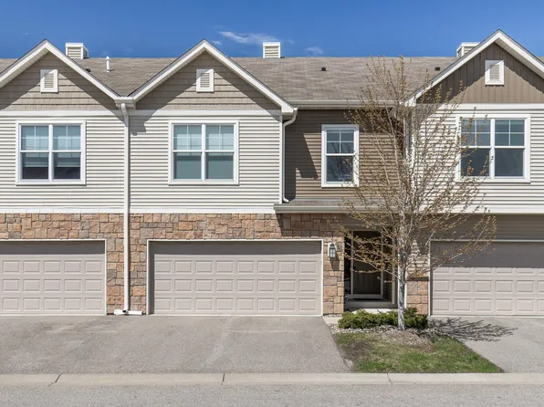 341 Stonewood Pl, Burnsville, MN 55306