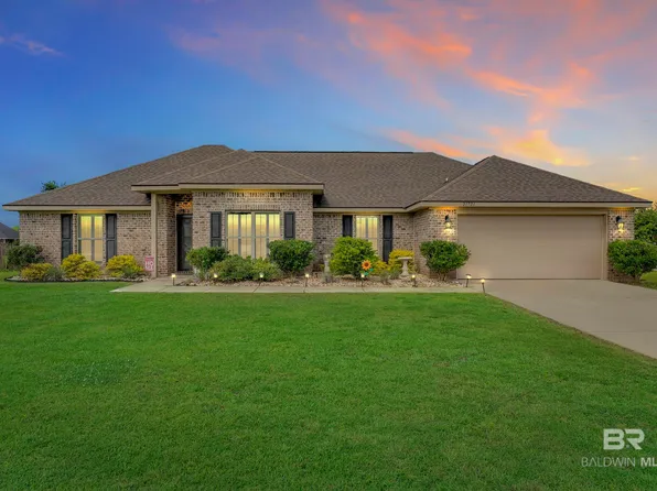 21721 Frankfort Ct, Robertsdale, AL 36567