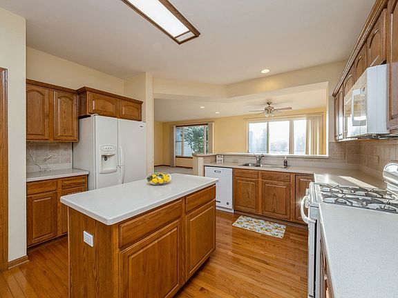 2nd image of 11816 Sedgewick Dr