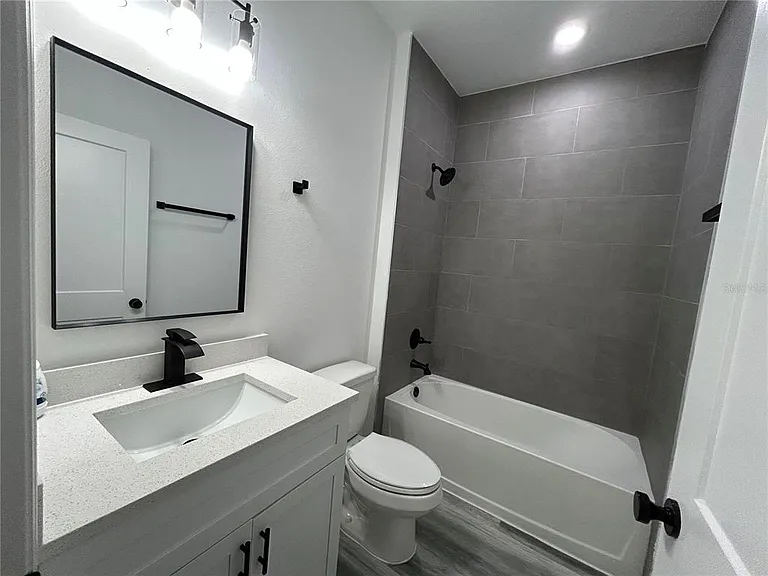 14445 SW 42nd Terrace Rd — Photo 9