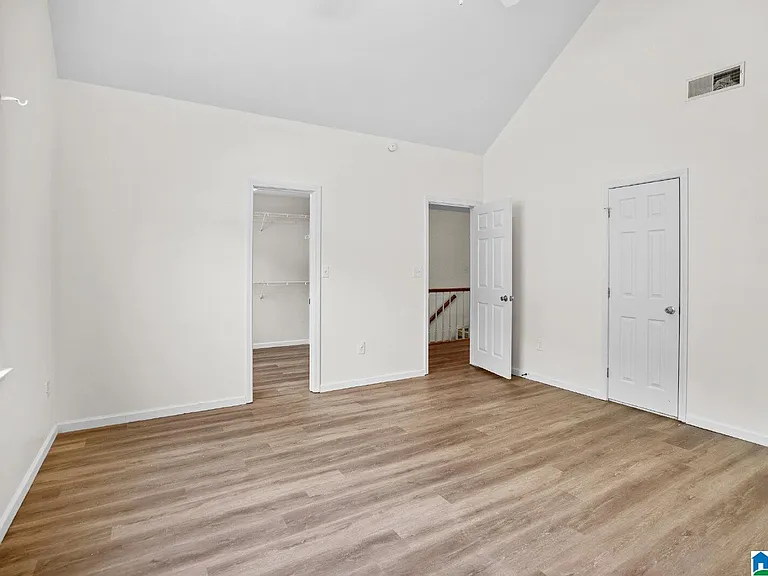 428428 Cambrian Ridge Trl — Photo 17