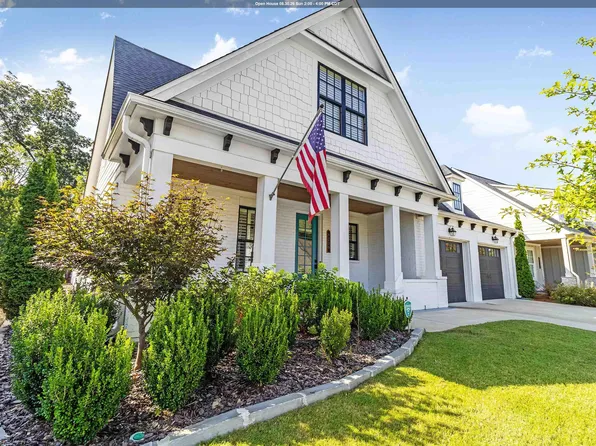 8209 Annika Dr, Birmingham, AL 35244