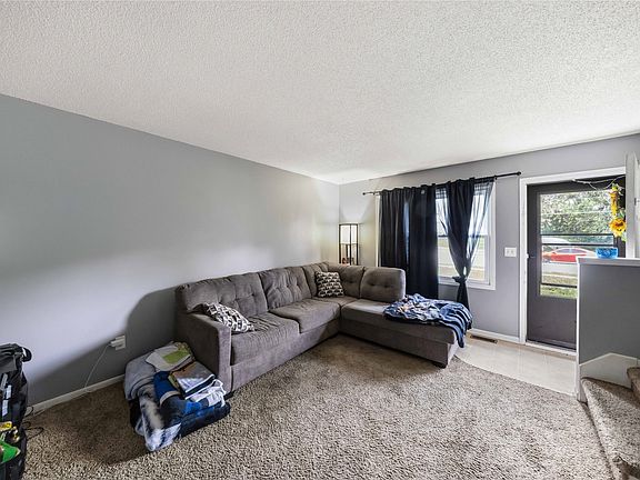 5th image of 815 E McKinley Ave