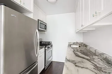 Rented by Sotheby's International Realty