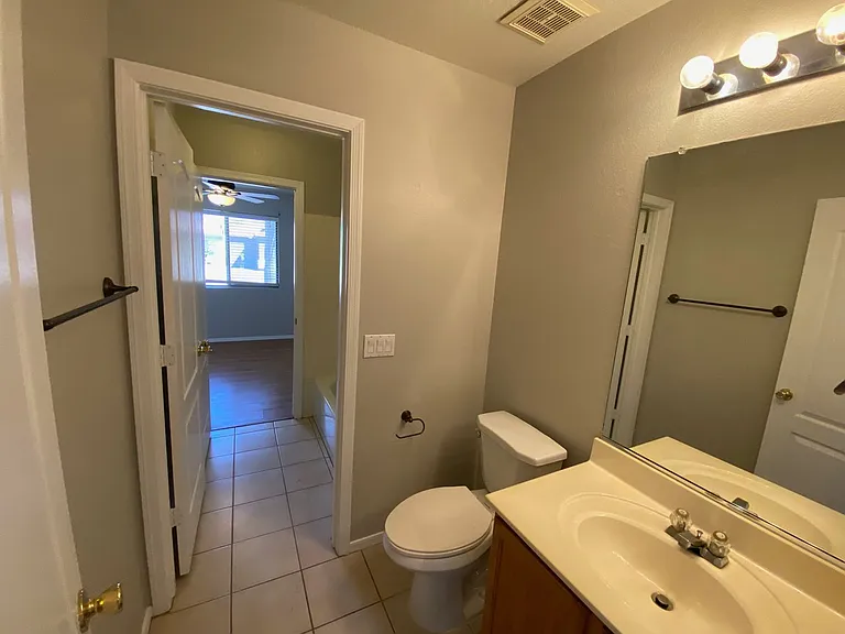 30351 N Maple Chase Dr — Photo 9